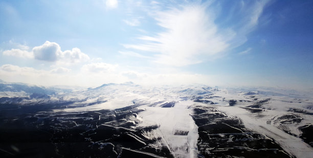 雪，飞，飞，天空，雪花在天空，飞在天空图片下载
