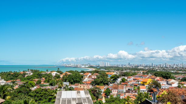 巴西伯南布哥奥林达和累西腓的空中建筑和海滩景色图片下载