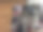 可爱的小狗看着垫子图片下载
