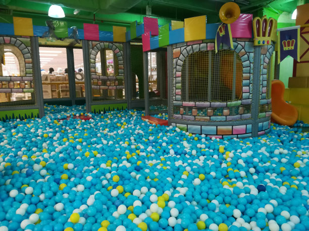 儿童室内游乐场图片下载