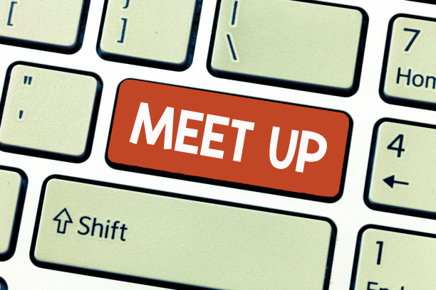 概念手写展示Meet Up。商业照片展示非正式会议聚会团队讨论小组协作图片下载