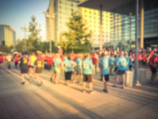 模糊的背景赛跑者在公司制服出席体育活动在得克萨斯州，美国图片下载