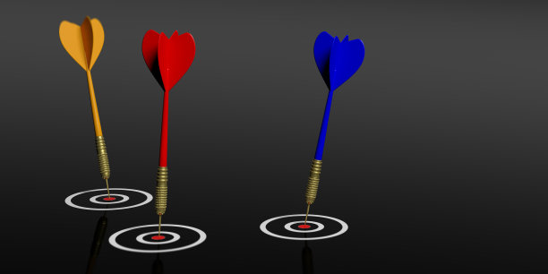 3d渲染飞镖在目标上的黑色背景图片下载