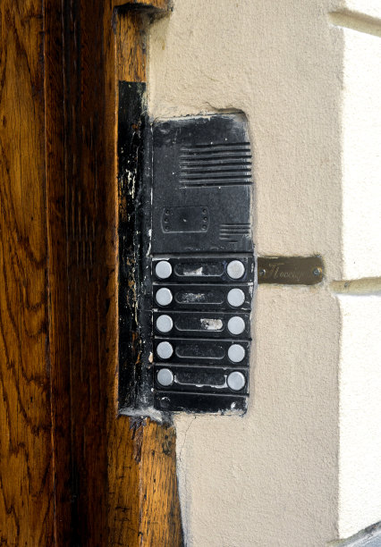 街上的旧对讲机。图片下载