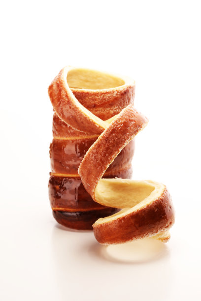 烟囱蛋糕。圣诞节用糖做的街头小吃。图片下载