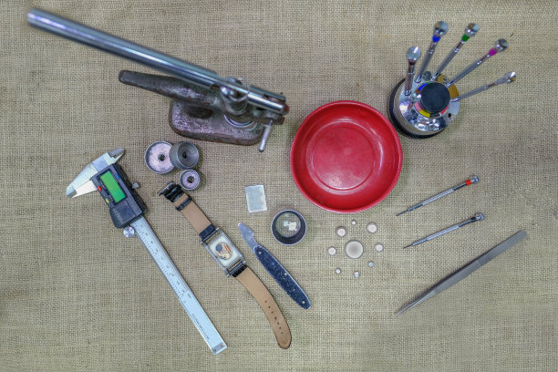 设备视图的工具，必要的手表电池更换。图片下载