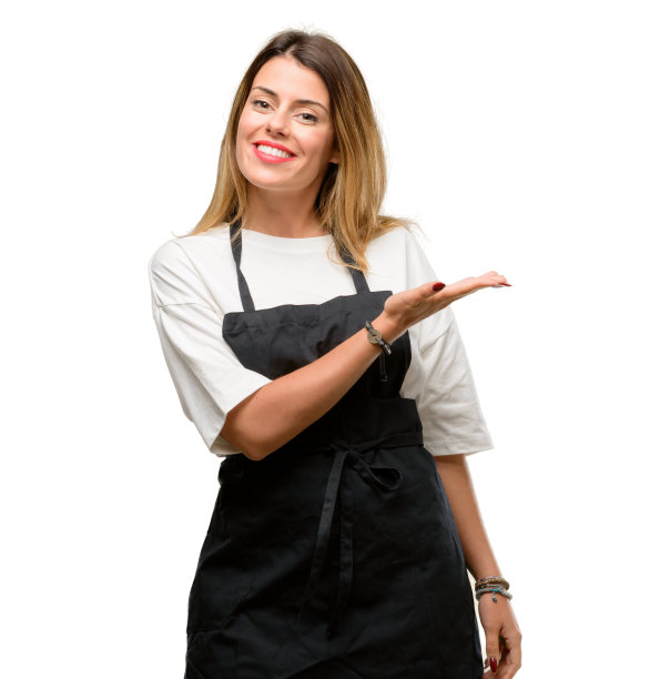 女店主穿着围裙，手里拿着什么东西图片下载