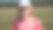 现代儿童积极的生活方式-一个漂亮的金发女孩在球场上的肖像图片下载