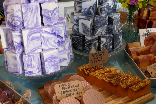 新鲜有机肥皂图片下载