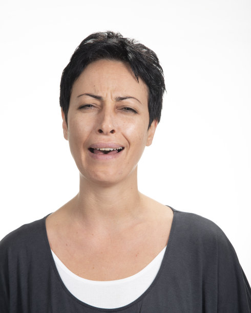 麻烦的女人图片下载