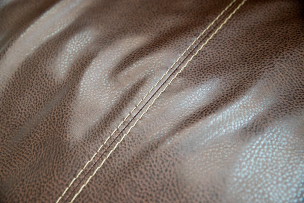 棕色皮沙发近处图片下载