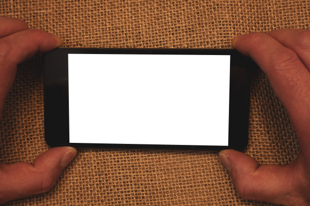 业务空模板布局为邀请贺卡推广海报代金券男子持有手机白屏信息应用柳条背景图片下载