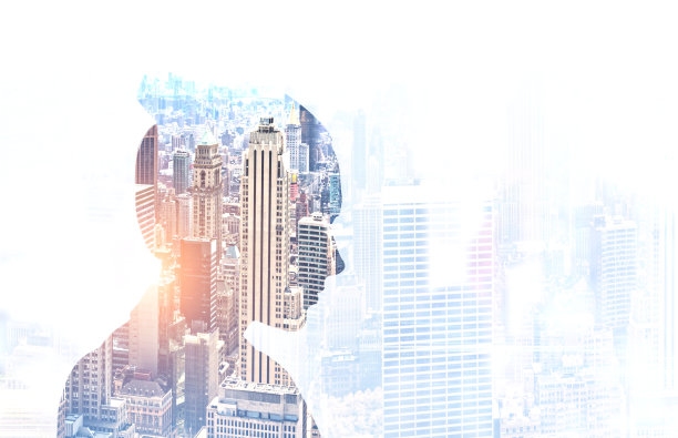 女商人在一个城市剪影图片下载