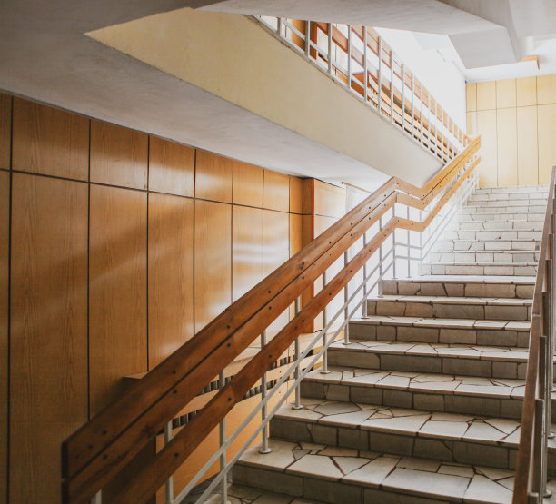 现代建筑中的走廊图片下载