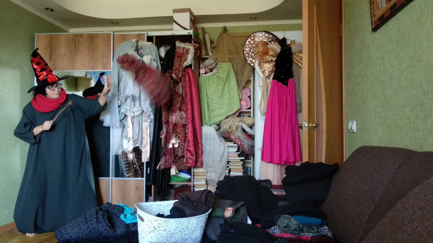 在万圣节搬家图片下载