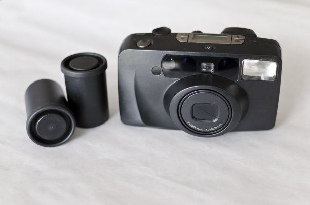 古老的蒸汽机车图片下载