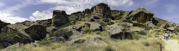 巴库戈布斯坦国家公园。阿塞拜疆图片下载