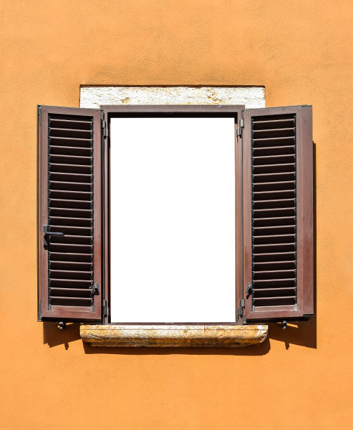 打开木窗隔离。图片下载