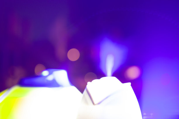 荧光素钠扩散器在黑光2图片下载