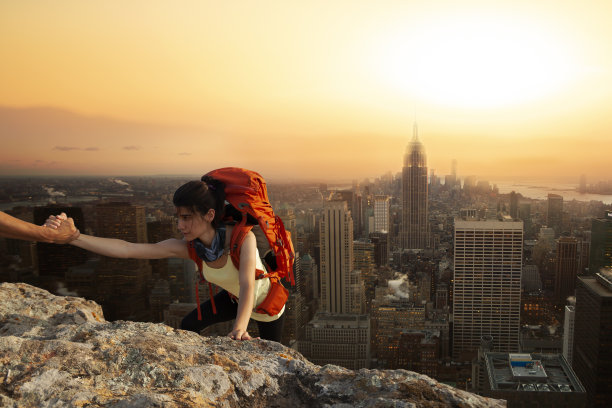 高举你的手图片下载