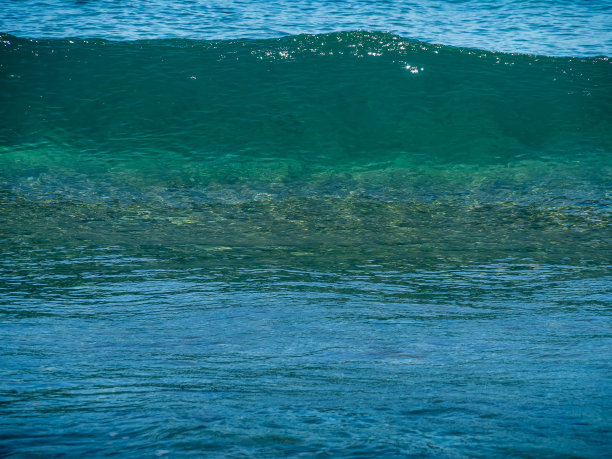 小海浪，克里特岛，希腊图片下载