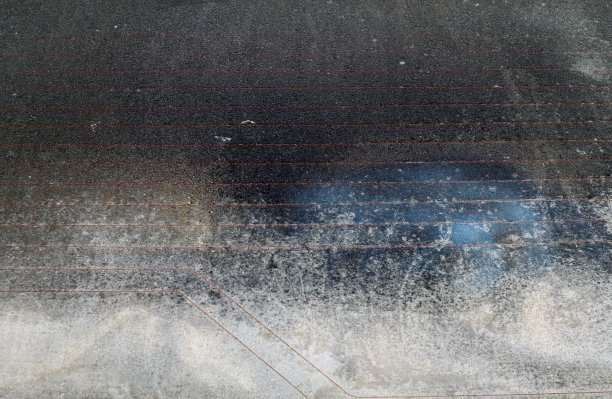 车窗上结霜。图片下载