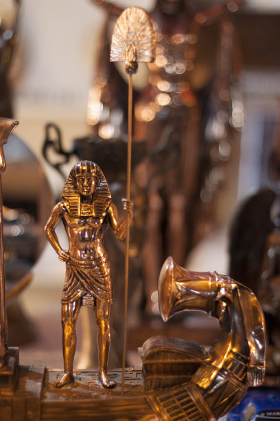 铁雕塑图片下载