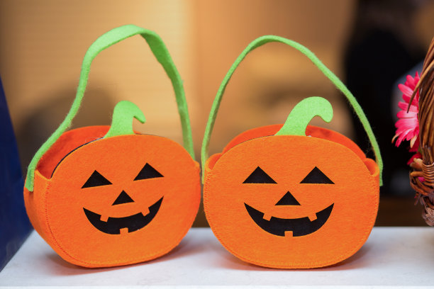 行踪不定的人图片下载