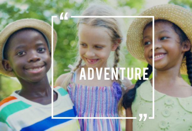 冒险之旅快乐假日幸福理念图片下载