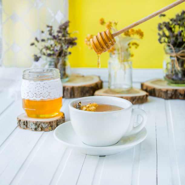 菩提树花序，草本茶，从高角度看图片下载