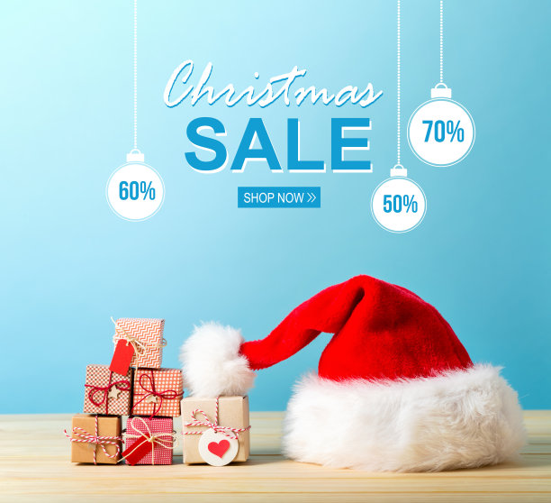 有圣诞老人帽和礼盒的圣诞促销信息图片下载