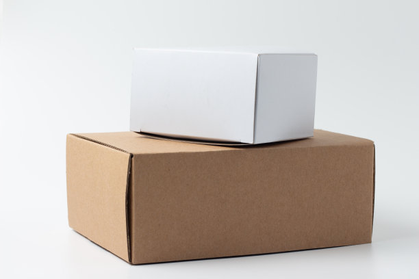 白色框和棕色框模板的特写图片下载