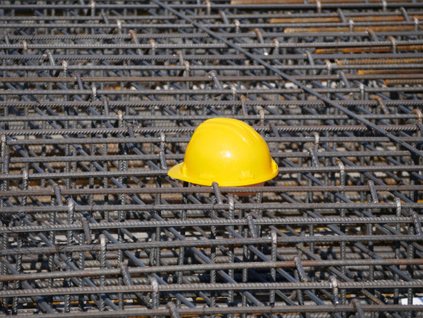 钢盔加固网图片下载