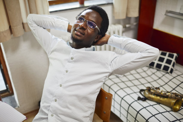 学生在宿舍图片下载