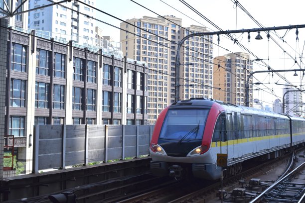 上海地铁3号线列车图片下载