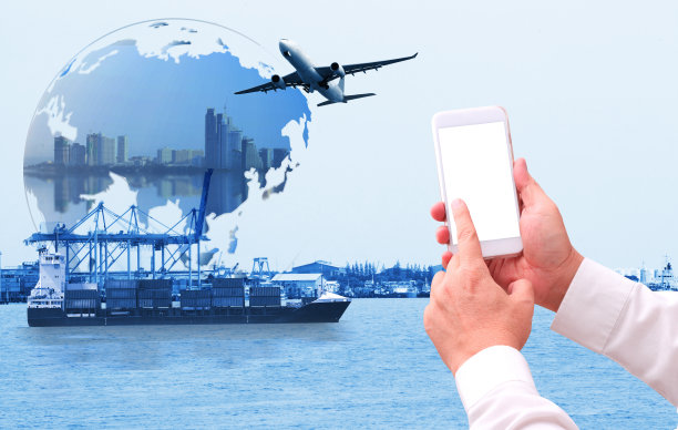 运输、进出口物流概念、集装箱卡车、图片下载