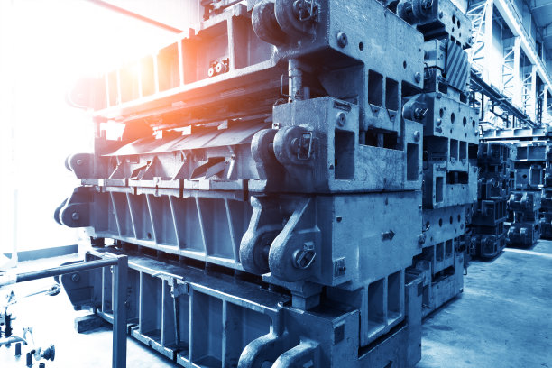 现代化汽车制造厂，模具及设备仓库。图片下载