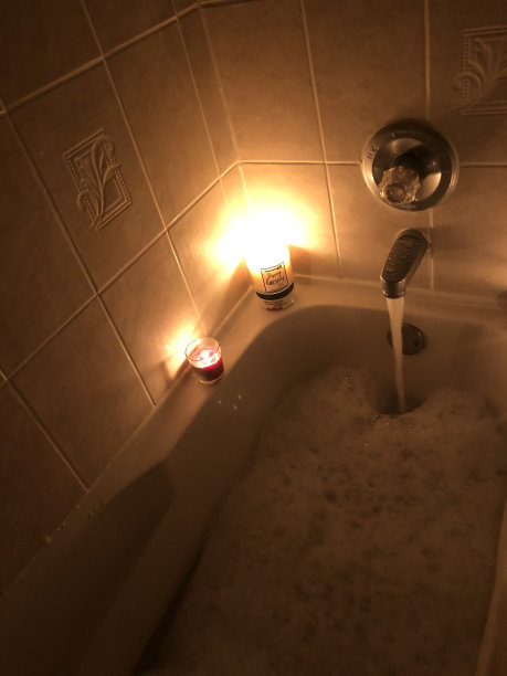 泡泡浴图片下载