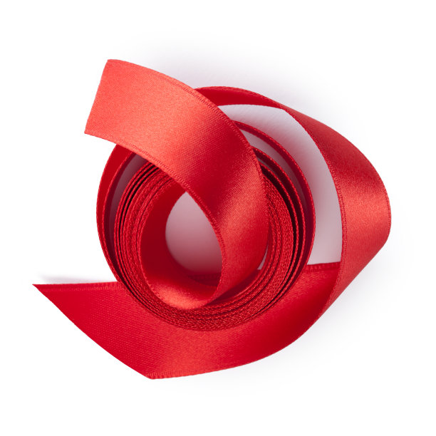 白色背景上的红丝带图片下载