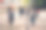 模糊的人们在街上行走图片下载
