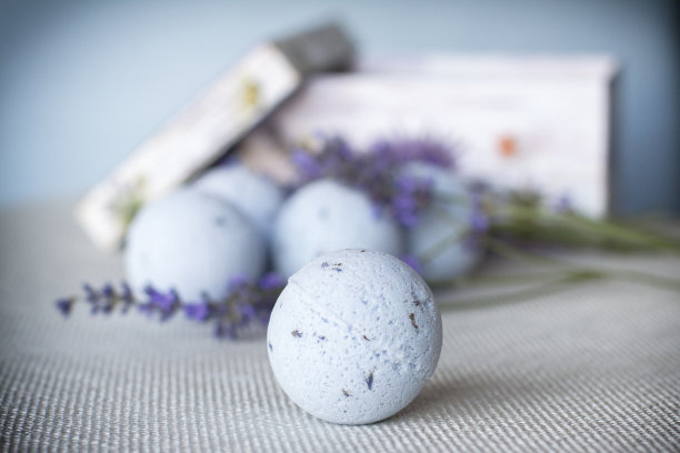 薰衣草浴球。图片下载