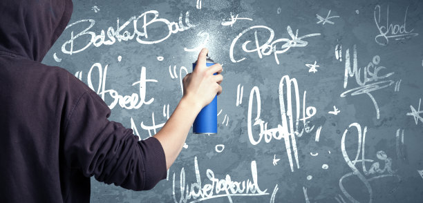 青年城市画家绘画图片下载