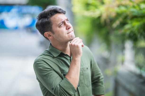 只是觉得!图片下载