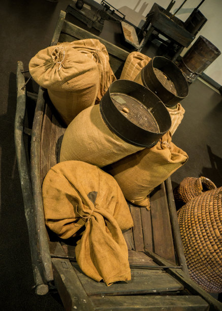 旧袋小麦图片下载