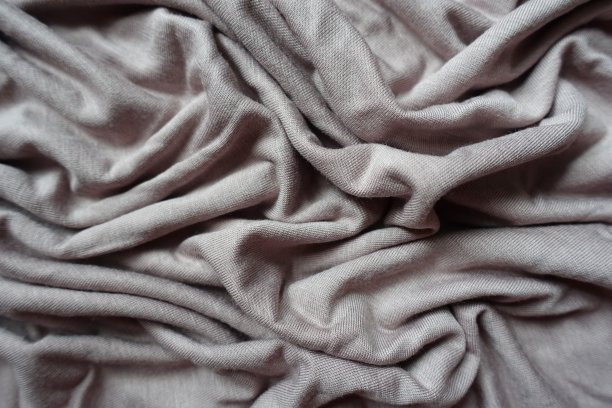 折叠简单的灰色粘胶织物从上面图片下载