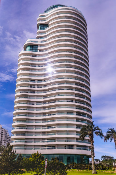 乌拉圭埃斯特角的公寓大楼图片下载