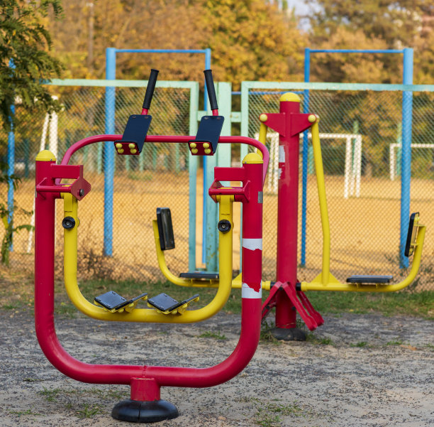 红色铁模拟器玩运动图片下载