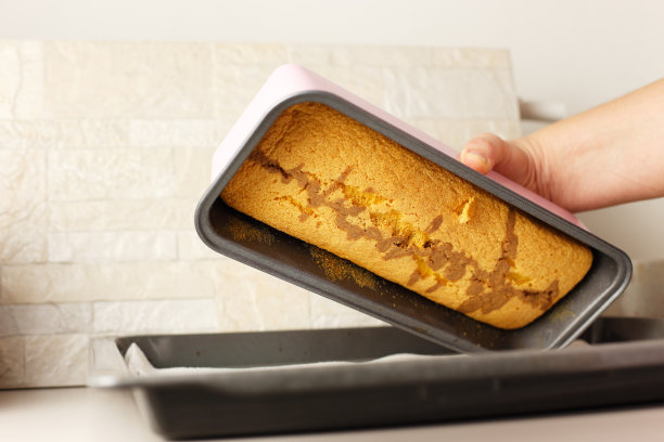 用托盘自制的蛋糕图片下载