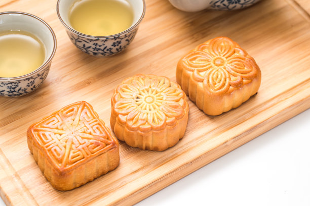 中秋月饼白背景图片下载