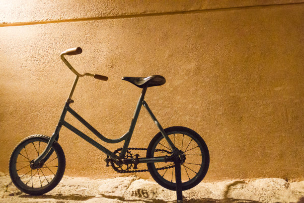 古董自行车图片下载